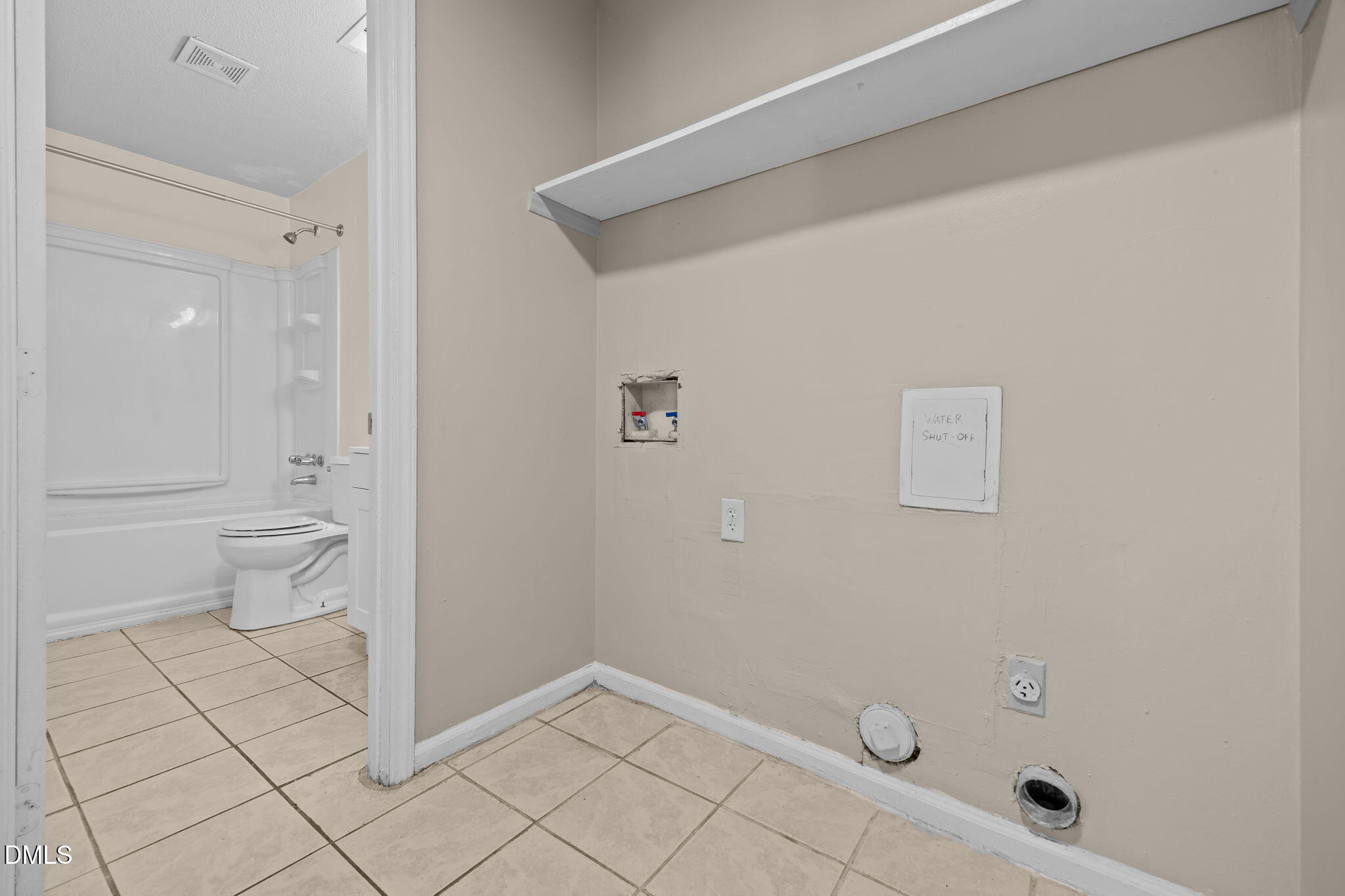 2821 Club Plaza Road Raleigh, NC 27603 - Photo 7 of 17 15-web-or-mls-IMG_0993