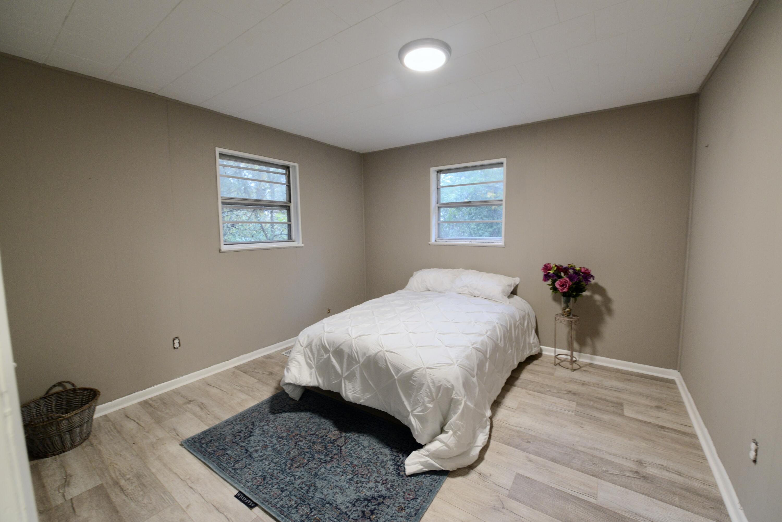 885 Tigues Creek Road Dayton, TN 37321 - Photo 7 of 14 5-Master Bedroom