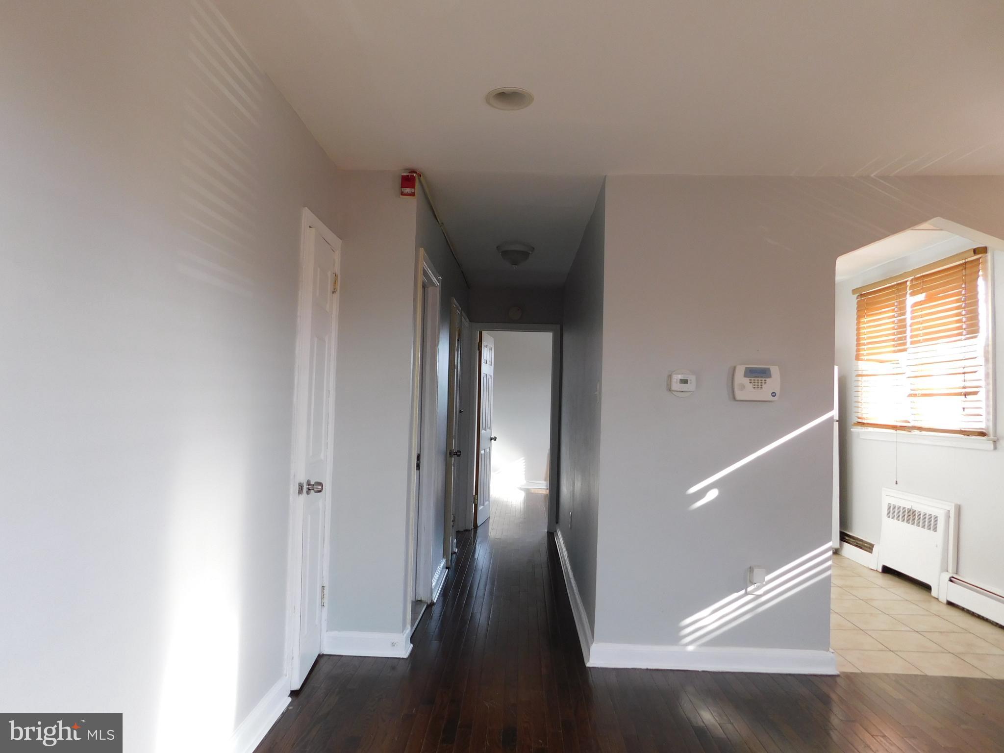 4243 Princeton Avenue Philadelphia, PA 19135 - Photo 5 of 12