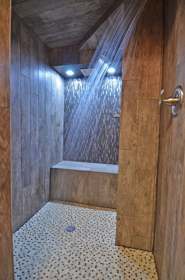 2580 East 1251st Road Ottawa, IL 61350 - Photo 22 of 29 a bathroom with a shower