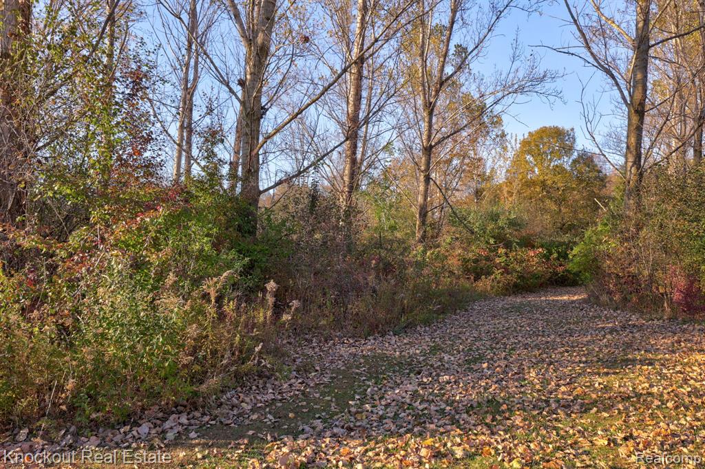 4690 Birch Run Road Millington, MI 48746 - Photo 15 of 33 Gallery Image 15