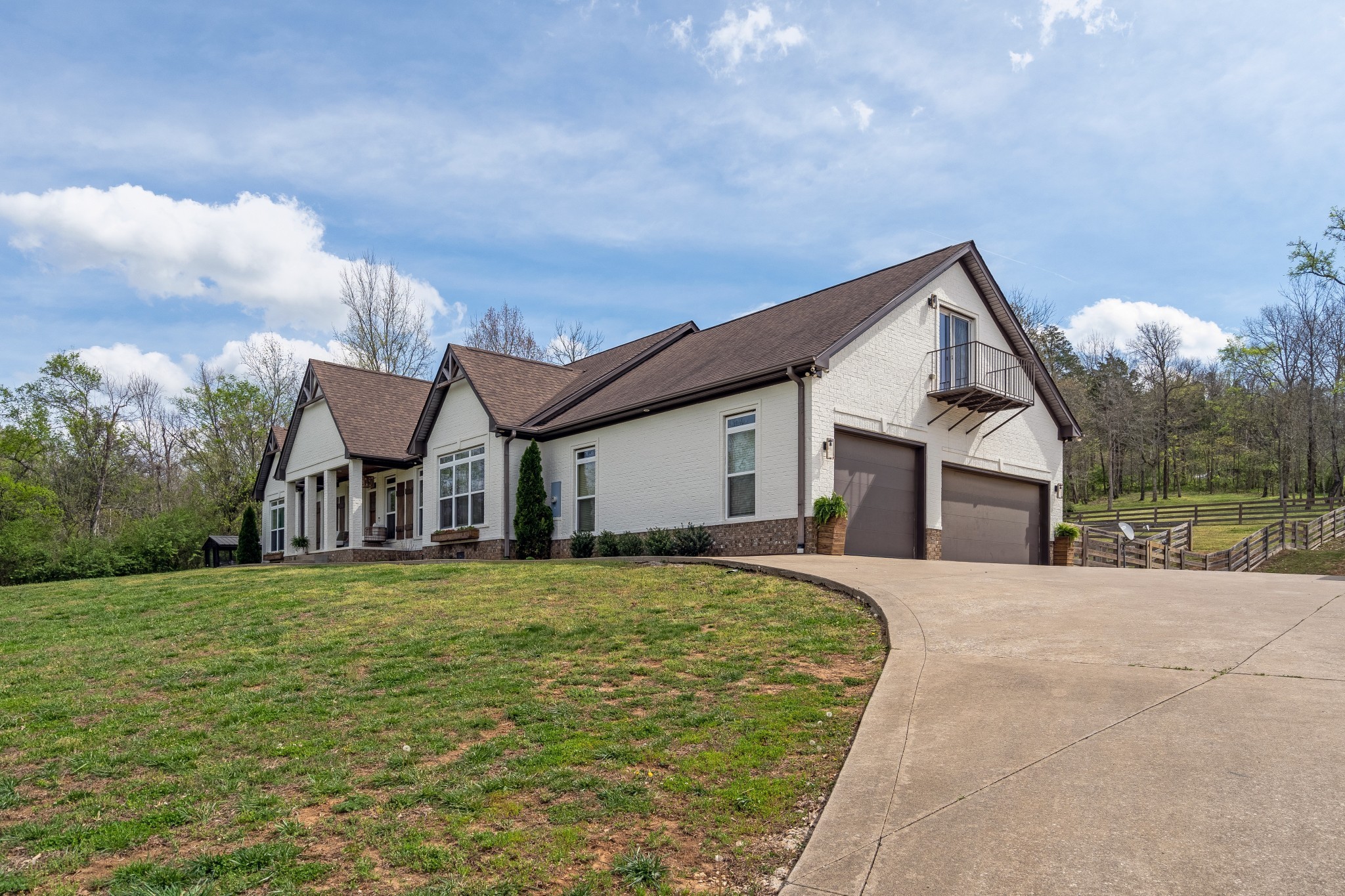 1362 Cliff Amos Road Spring Hill, TN 37174 - Photo 3 of 56 Gallery Image 3