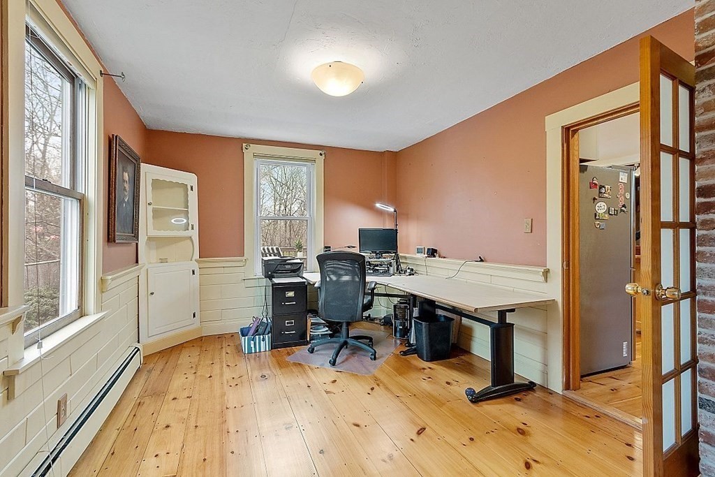 78 Kilbourn Road Lancaster, MA 01523 - Photo 27 of 42