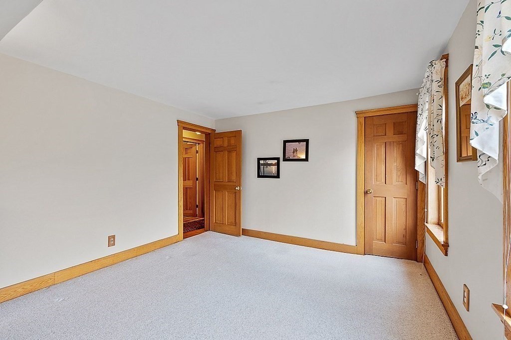 78 Kilbourn Road Lancaster, MA 01523 - Photo 34 of 42