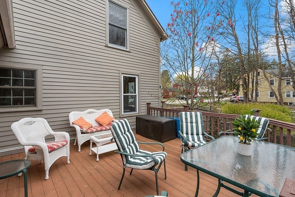 78 Kilbourn Road Lancaster, MA 01523 - Photo 7 of 42