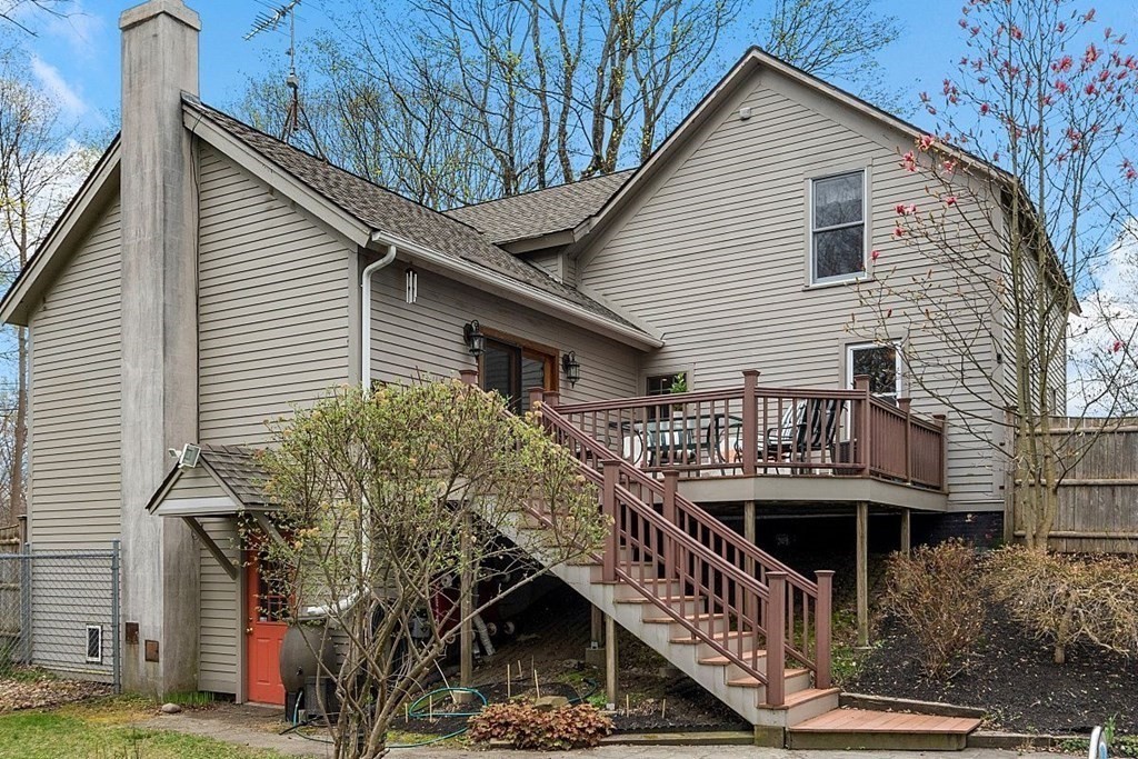 78 Kilbourn Road Lancaster, MA 01523 - Photo 9 of 42
