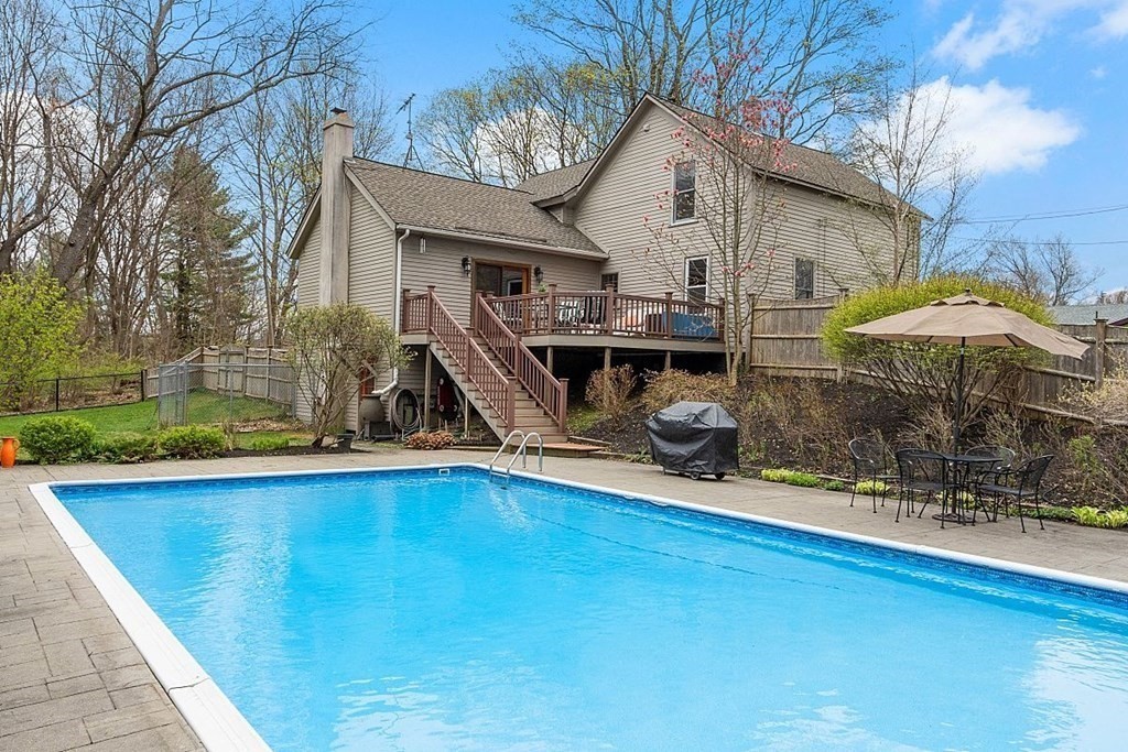 78 Kilbourn Road Lancaster, MA 01523 - Photo 10 of 42