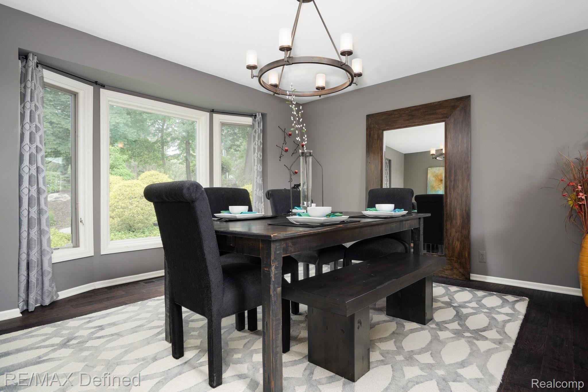 6358 Cherry Tree Court Rochester, MI 48306 - Photo 11 of 47 11-web-or-mls-6358-Cherry-Tree-Ct-11.jpg
