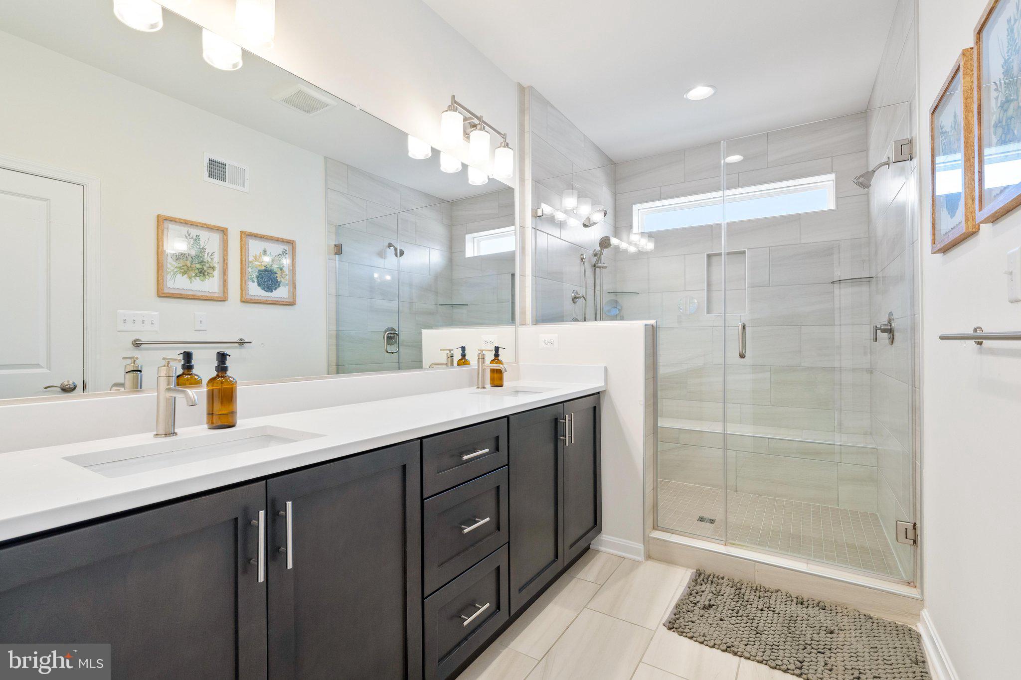 962 Holden Road Frederick, MD 21701 - Photo 24 of 53 Primary bathroom