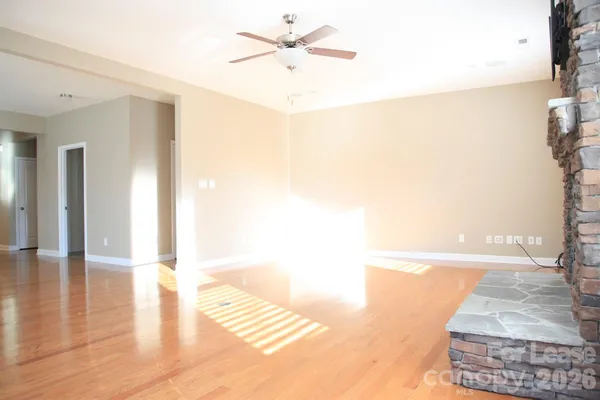 $2,850 | 3229 Bridgewick Road, Waxhaw, NC 28173