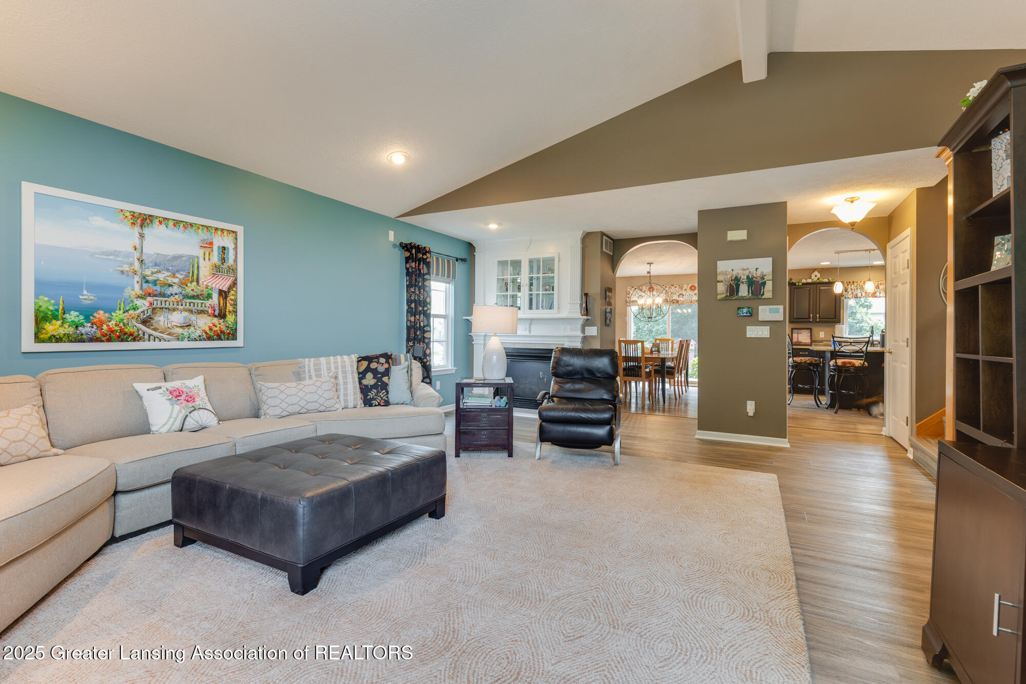 5825 Rothesay Road Lansing, MI 48911 - Photo 10 of 52 5825_Rothesay_BROCK-51