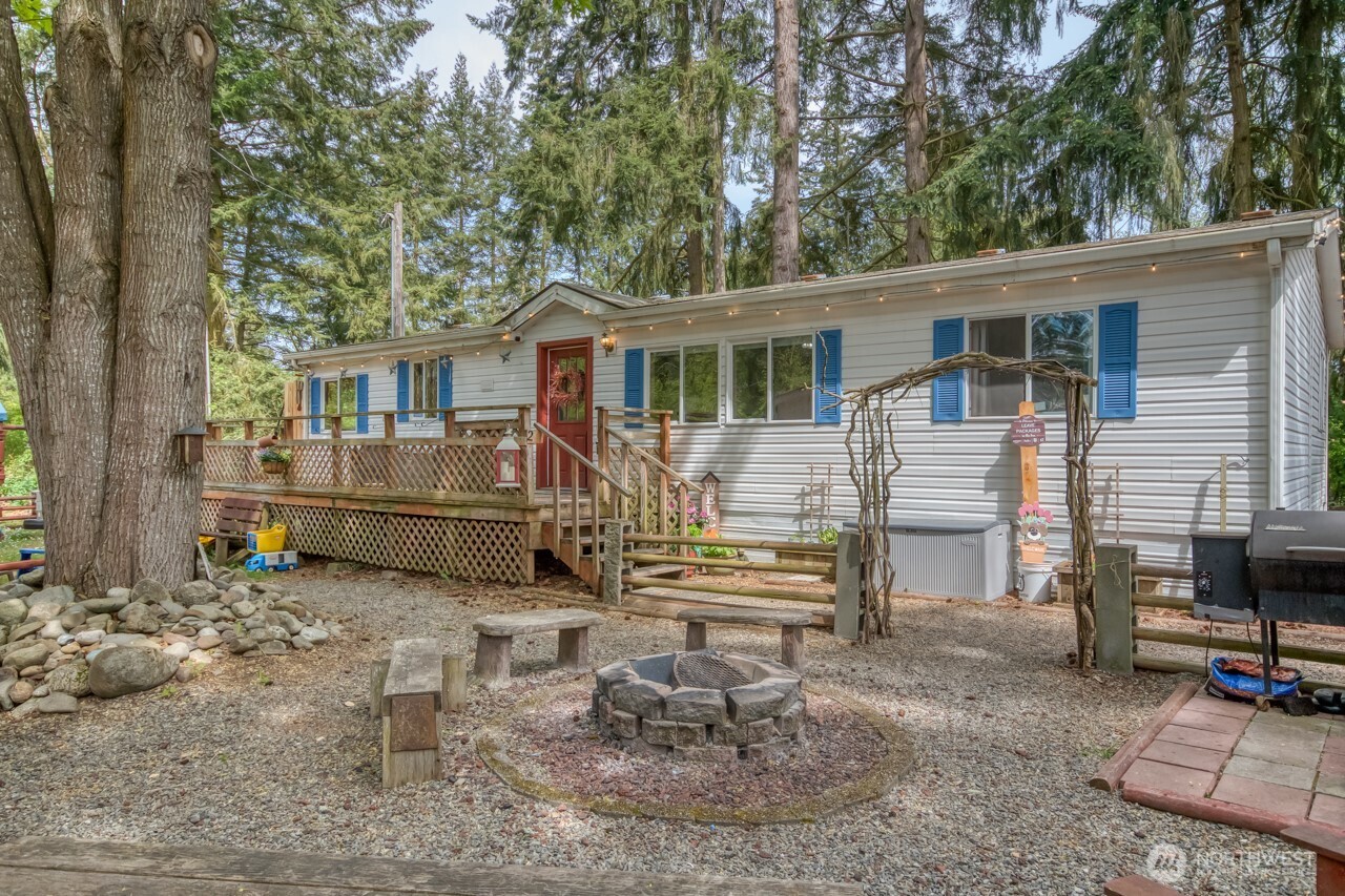 241 Avellana Road, Unit 2 Sequim, WA 98382 - Photo 2 of 24 Gallery Image 2