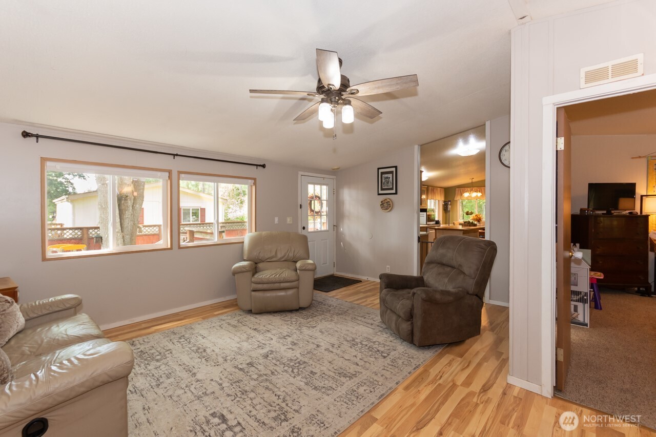 241 Avellana Road, Unit 2 Sequim, WA 98382 - Photo 6 of 24 Gallery Image 6
