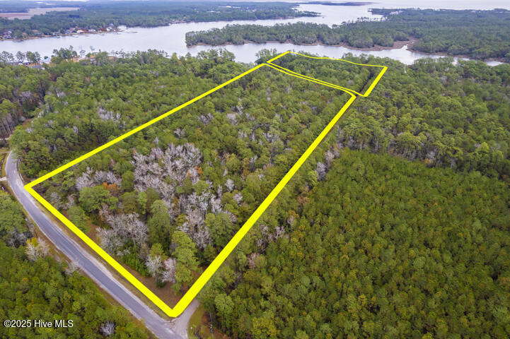 202 Mills Road Oriental, NC 28571 - Photo 12 of 33 Direct Access to Pamlico Sound