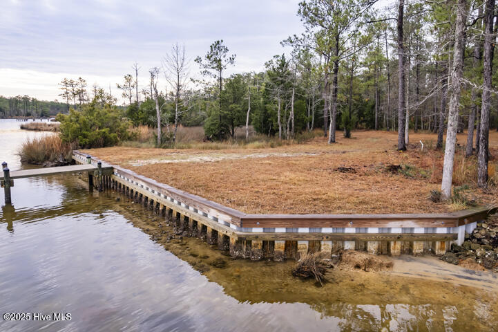 202 Mills Road Oriental, NC 28571 - Photo 14 of 33 Newly Built Bulkhead