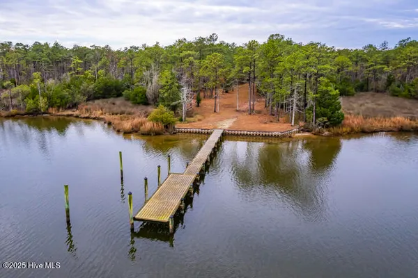 $365,000 | 202 Mills Road, Oriental, NC 28571