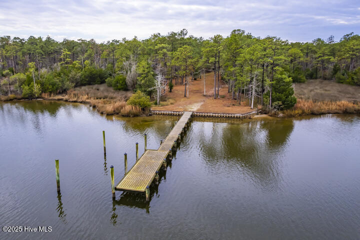 202 Mills Road Oriental, NC 28571 - Photo 2 of 33 Concrete Boat Dock with 30' Boat Slip