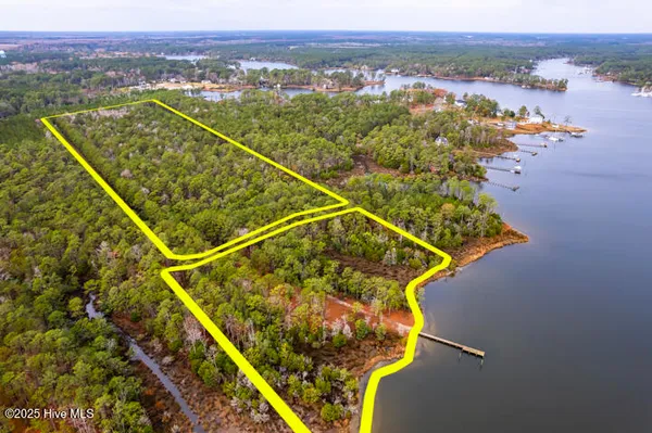 $365,000 | 202 Mills Road, Oriental, NC 28571