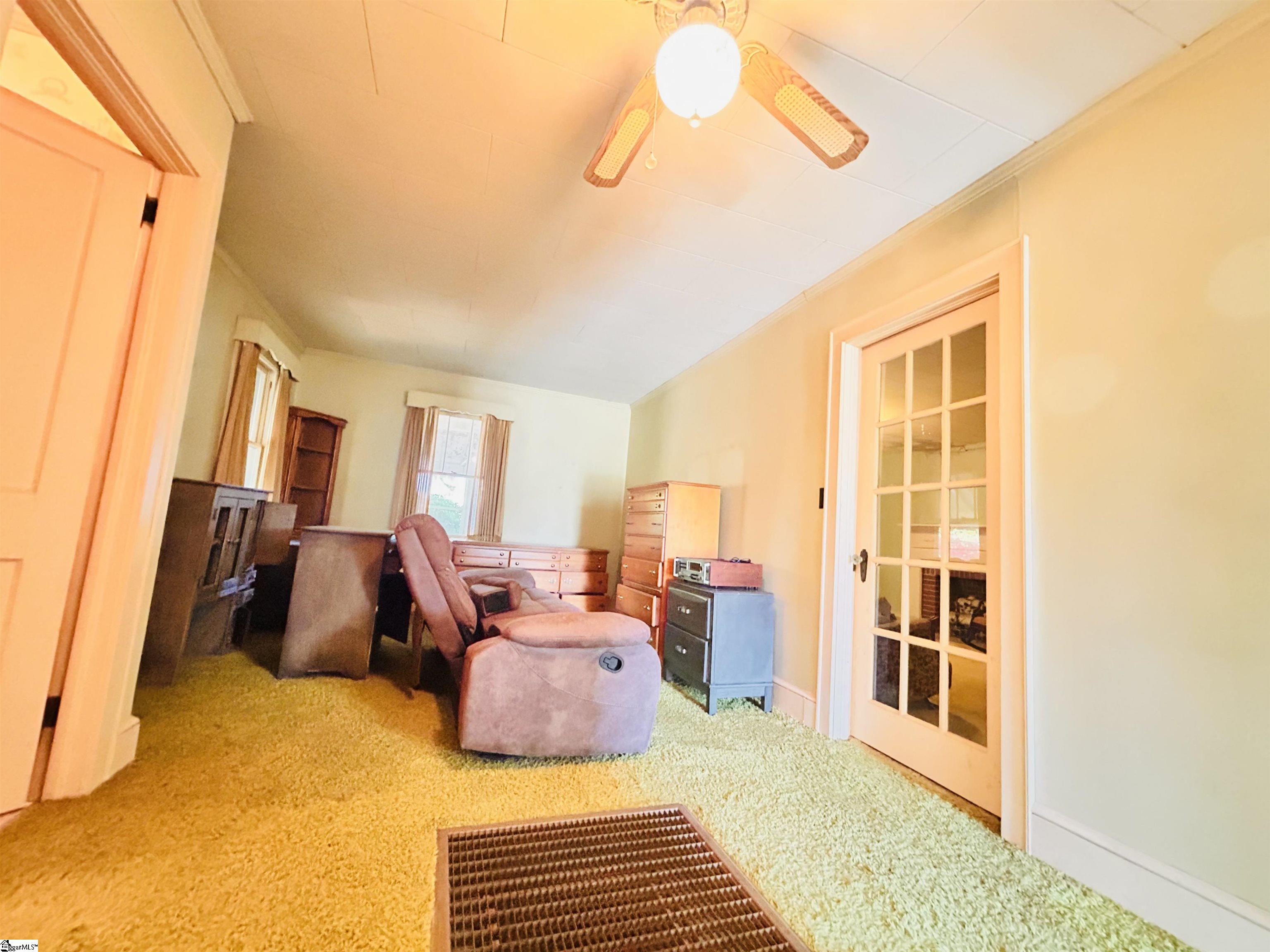 116 West Centennial Street Clinton, SC 29325 - Photo 7 of 16