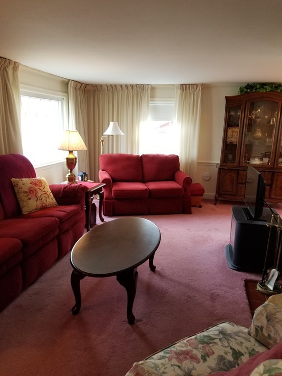 73 Sunset Road Arlington, MA 02474 - Photo 8 of 26 Gallery Image 8