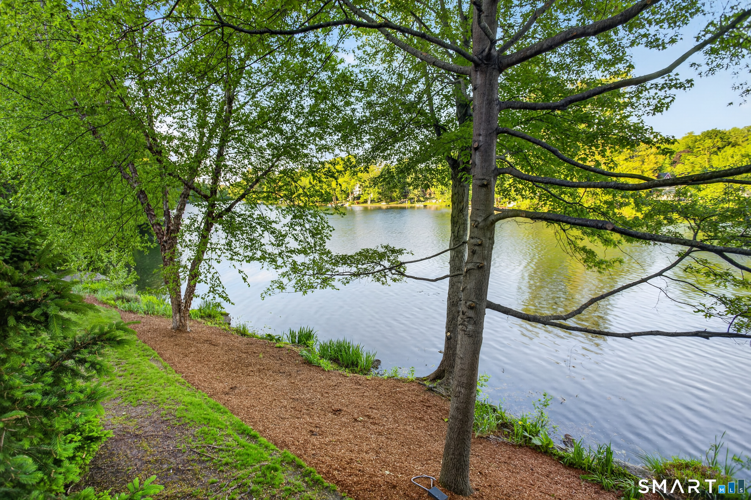 475 Springer Road Fairfield, CT 06824 - Photo 28 of 39