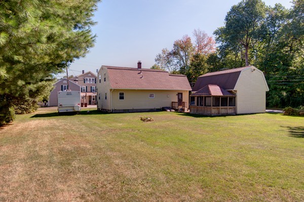 106 Appleton Road Auburn, MA 01501 - Photo 3 of 16 Gallery Image 3