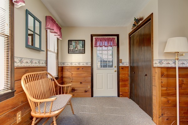 106 Appleton Road Auburn, MA 01501 - Photo 6 of 16 Gallery Image 6