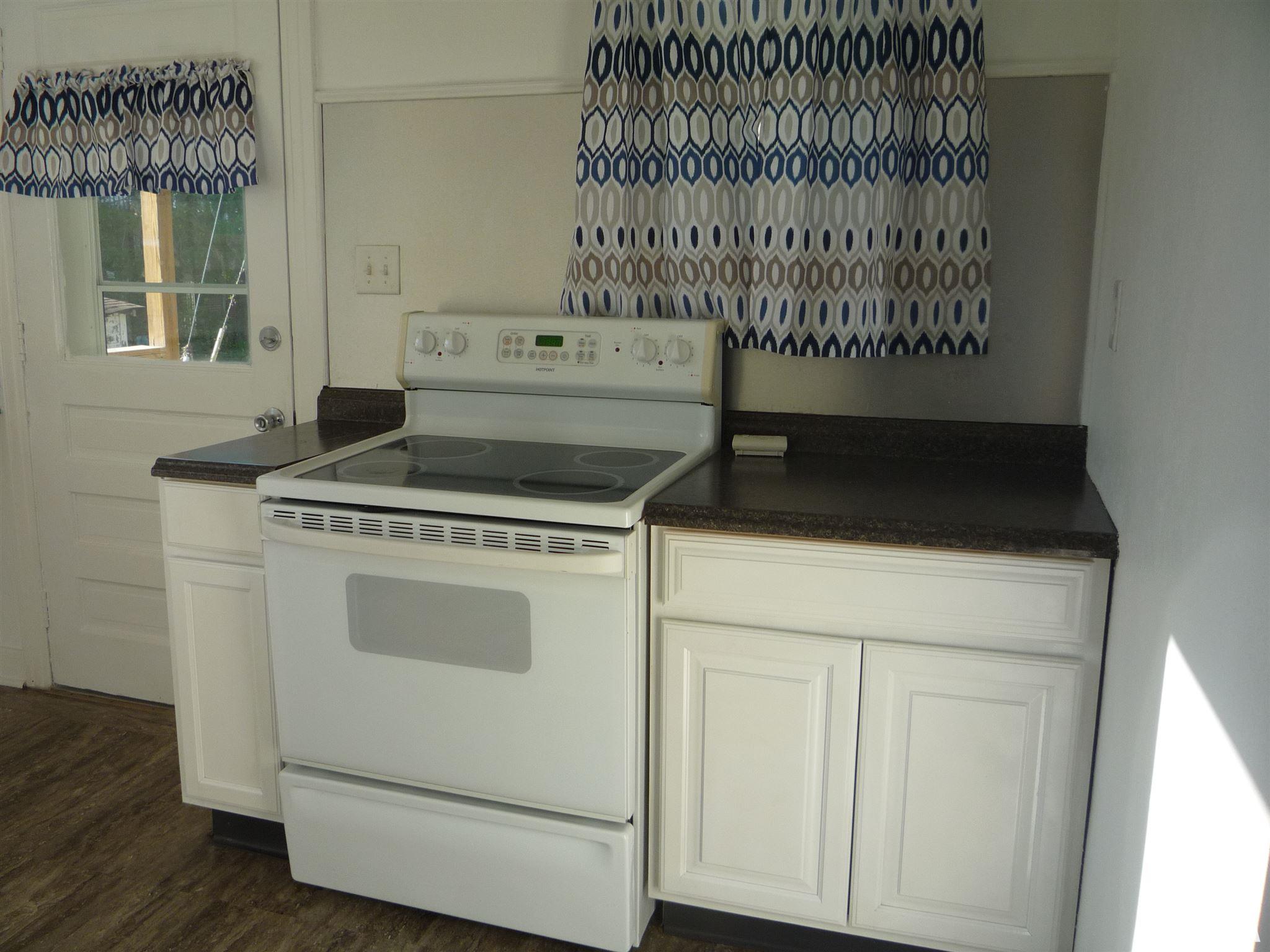 210 West Cedar Street Springfield, IL 62704 - Photo 10 of 16 Gallery Image 10
