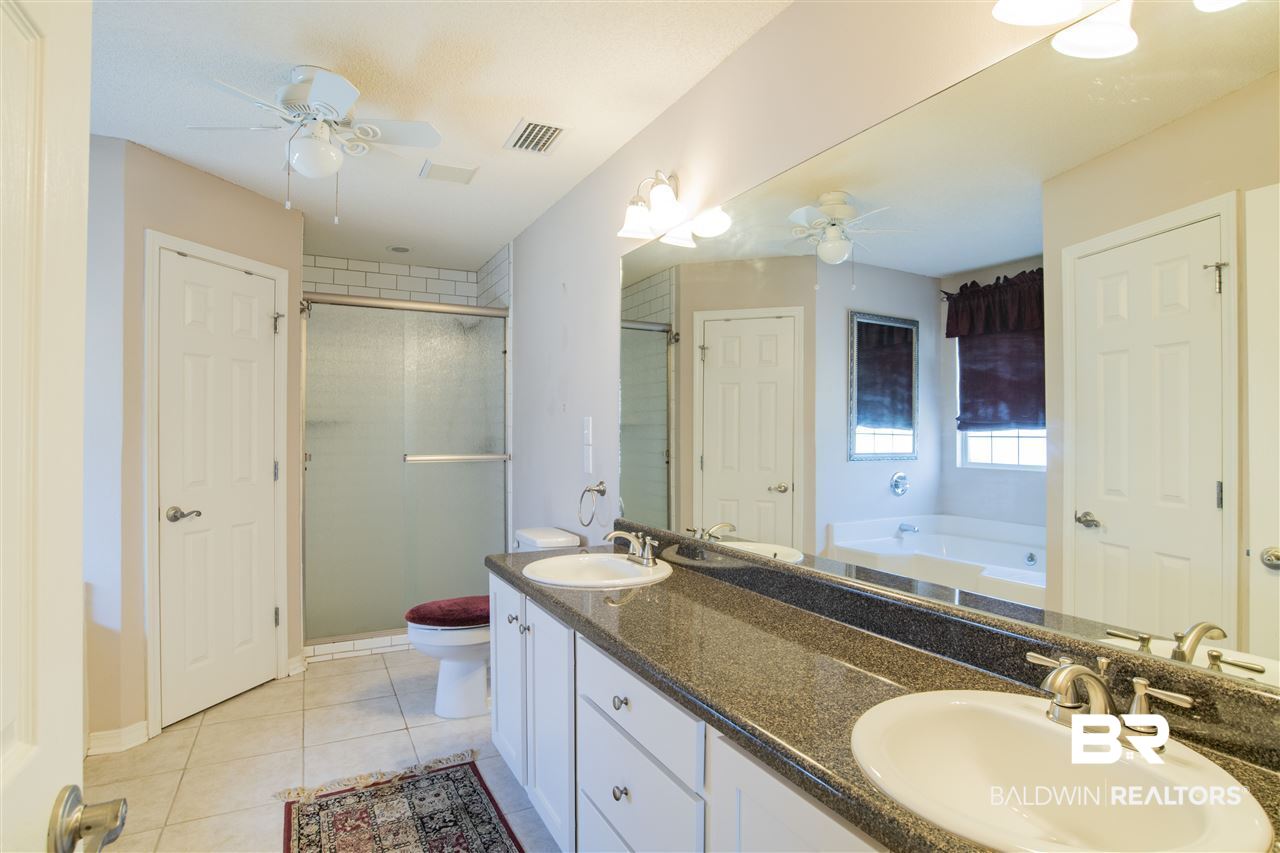 436 Collinwood Loop Foley, AL 36535 - Photo 27 of 34 Master Bath