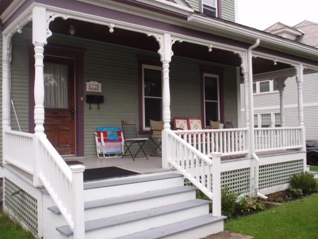 22 Mansfield Place Rutland, VT 05701 - Photo 2 of 40