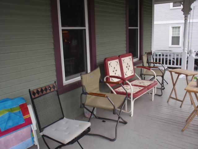 22 Mansfield Place Rutland, VT 05701 - Photo 3 of 40
