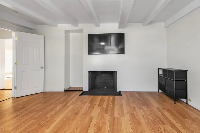 $359,900 | 16 Thomas Street, Fitchburg, MA 01420