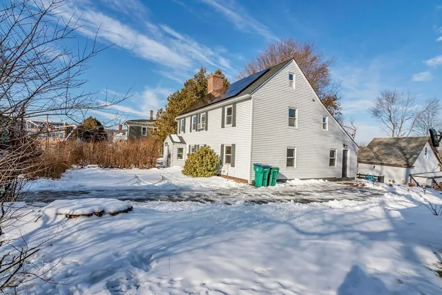 $359,900 | 16 Thomas Street, Fitchburg, MA 01420