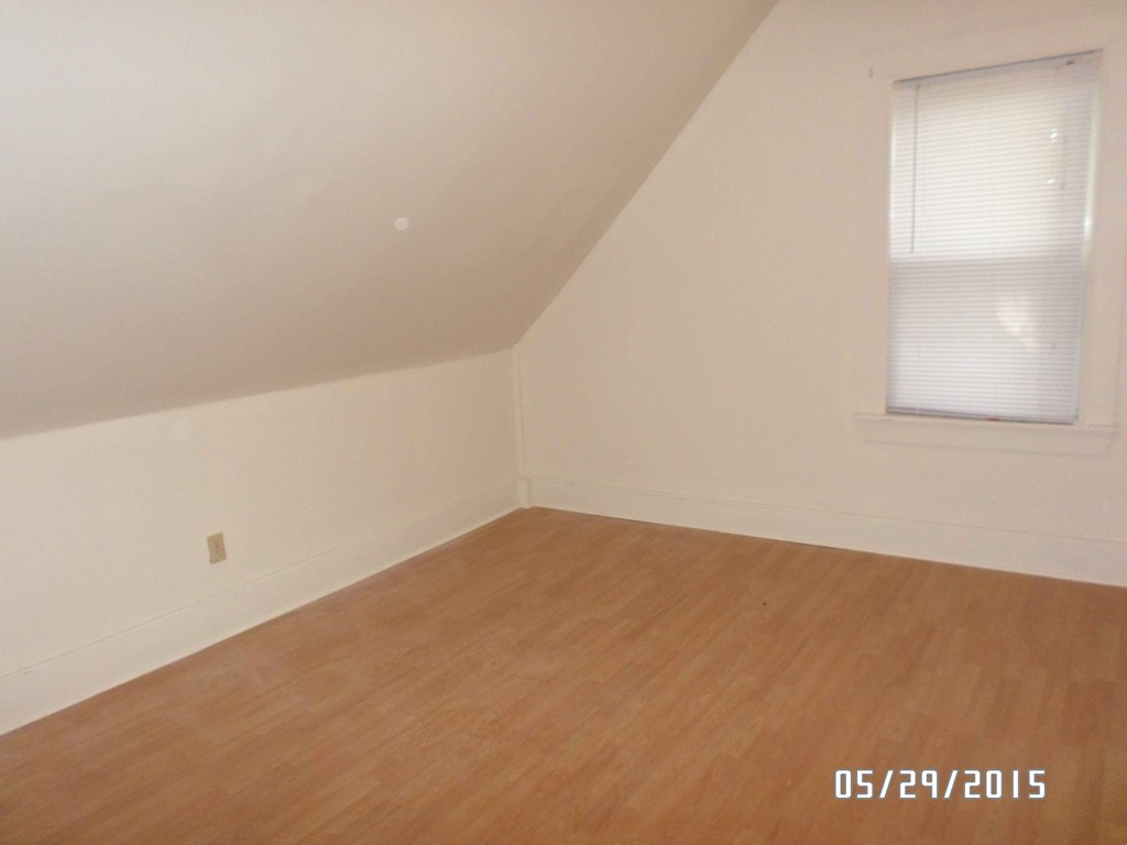 265-267 Water Street Springfield, MA 01151 - Photo 15 of 23 a view of an empty room