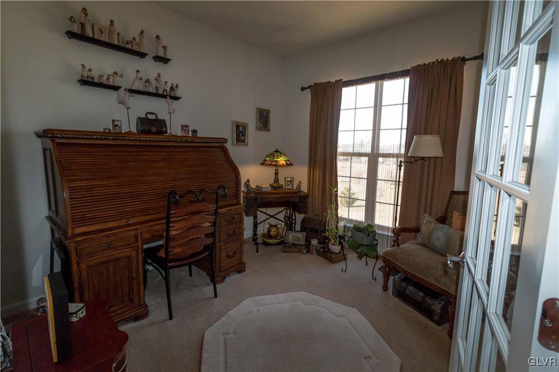 8785 Pathfinder Road Breinigsville, PA 18031 - Photo 11 of 28 First-floor study or craft room.