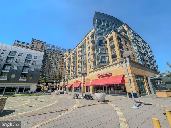 $2,500 | 6506 America Boulevard, Unit 603, Hyattsville, MD 20782