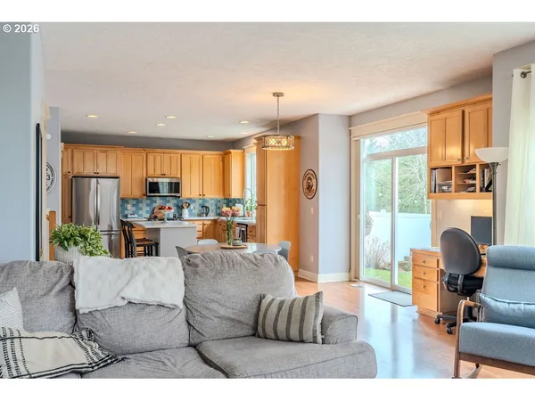 $565,000 | 1861 Northwest Wonderview Avenue, Gresham, OR 97030