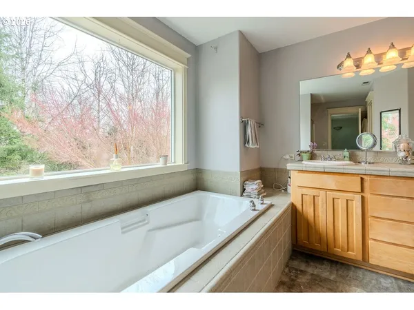 $565,000 | 1861 Northwest Wonderview Avenue, Gresham, OR 97030