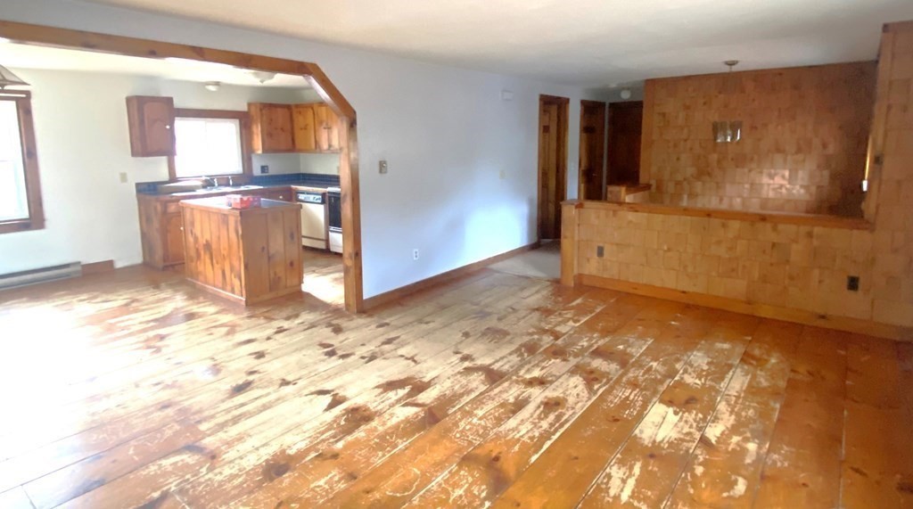 10 Stone Road Orange, MA 01364 - Photo 4 of 16