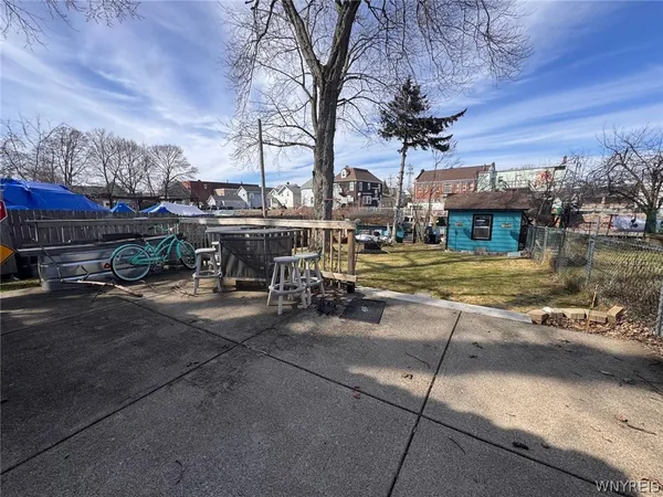 $2,800 | 8726 Point Avenue, Niagara Falls, NY 14304