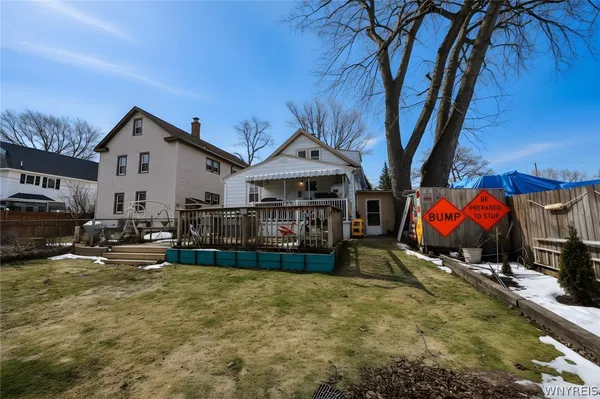 $2,800 | 8726 Point Avenue, Niagara Falls, NY 14304