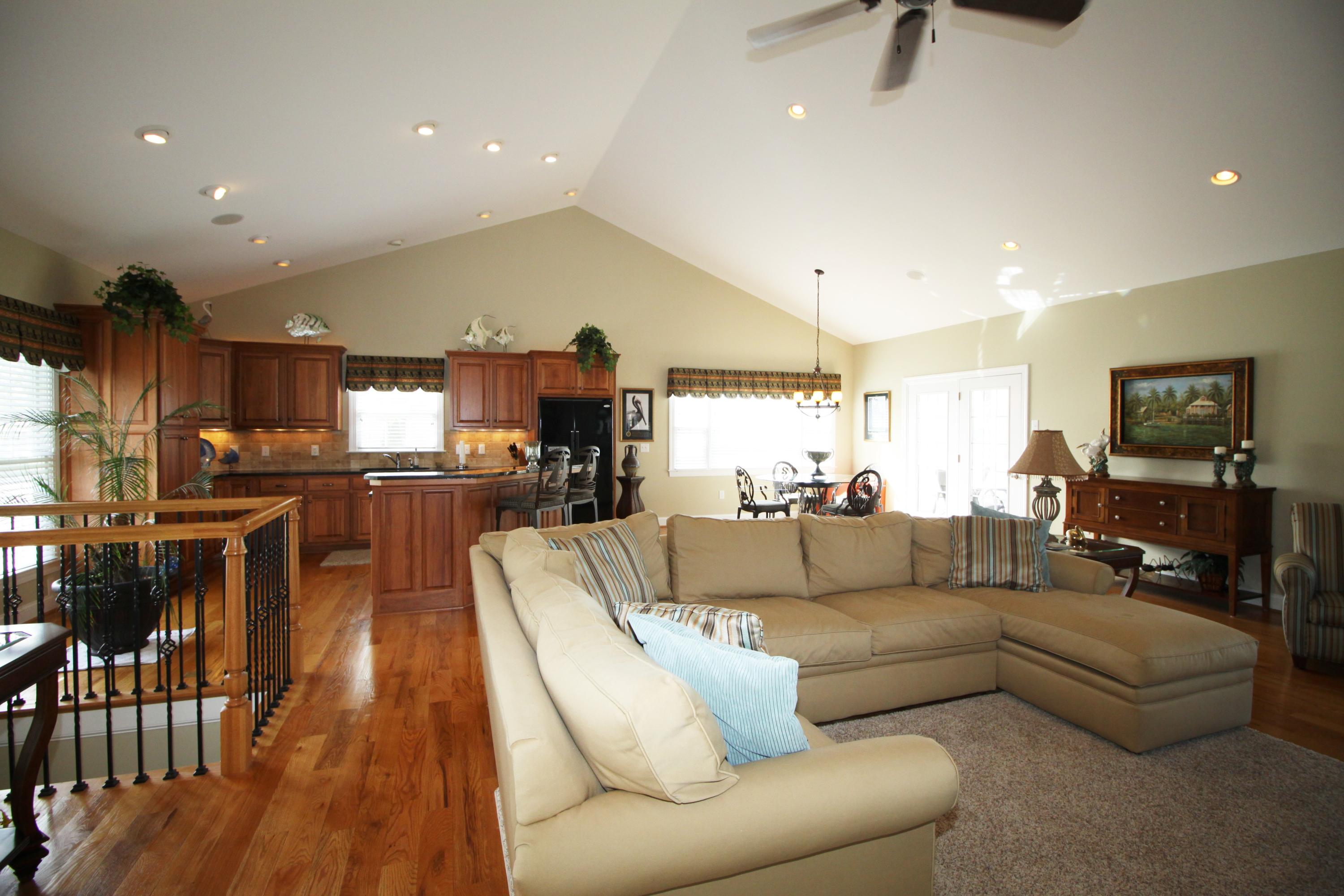 54 Oak Ridge Road Union Hall, VA 24176 - Photo 22 of 61 Spacious Living Area