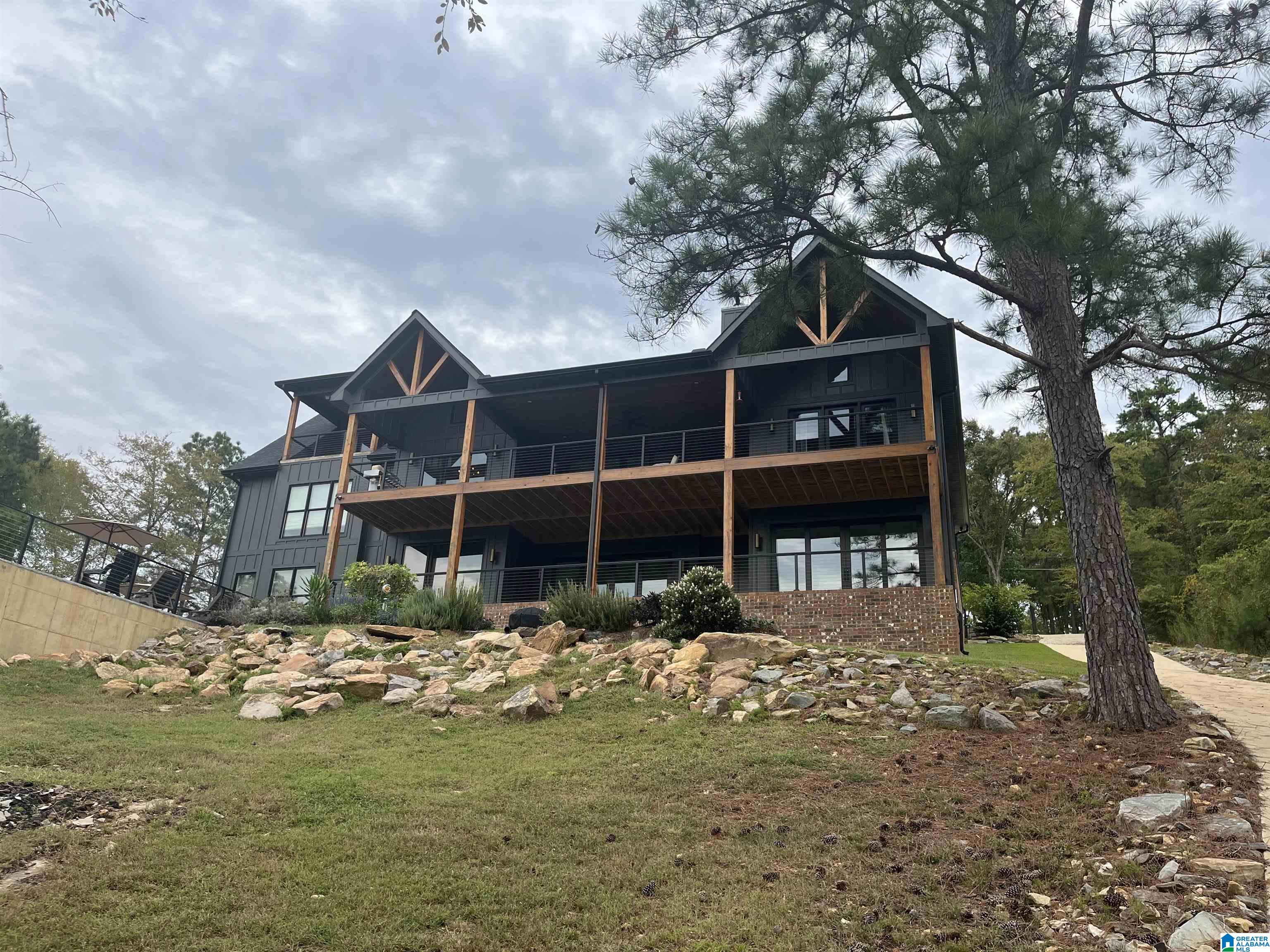 25 Trevas Point Ohatchee, AL 36271 - Photo 5 of 90
