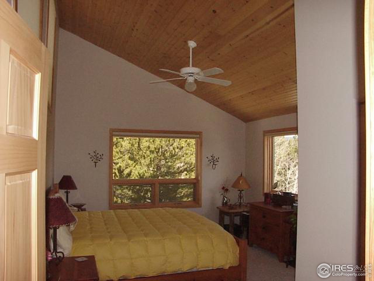 67 Peakview Road Nederland, CO 80466 - Photo 3 of 7 Gallery Image 3