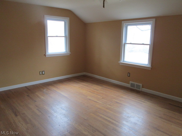 1139 Haselton Road Cleveland Heights, OH 44121 - Photo 8 of 12