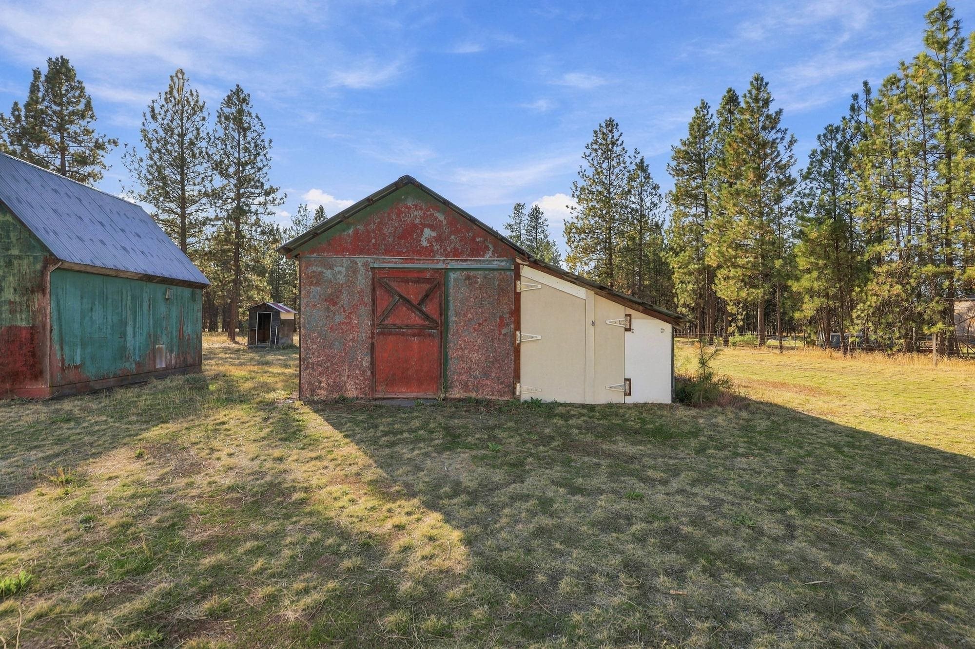 21221 North Myrtle Road Colbert, WA 99005 - Photo 32 of 42 Gallery Image 32