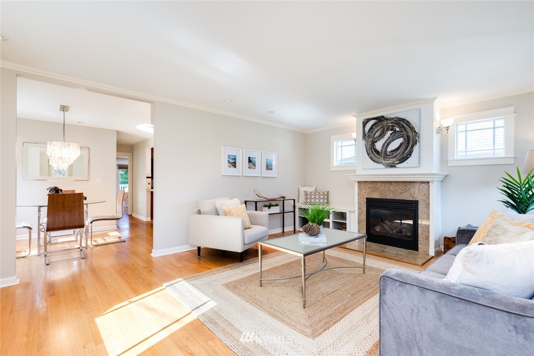 534 North 68th Street Seattle, WA 98103 - Photo 2 of 25 Gallery Image 2