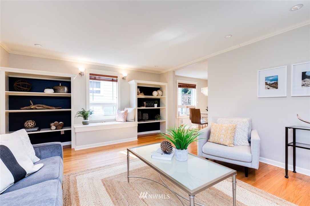 534 North 68th Street Seattle, WA 98103 - Photo 5 of 25 Gallery Image 5