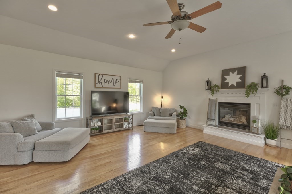 18 Pinedale Road Middleton, MA 01949 - Photo 6 of 29 Gallery Image 6
