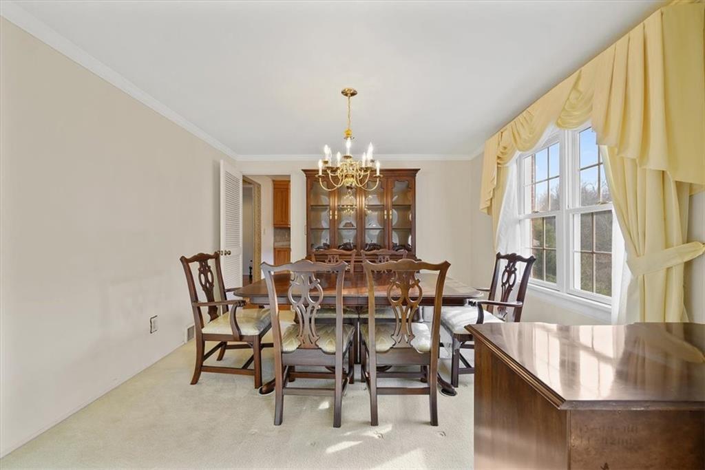 713 Fairview Road Pittsburgh, PA 15238 - Photo 7 of 25 Gallery Image 7